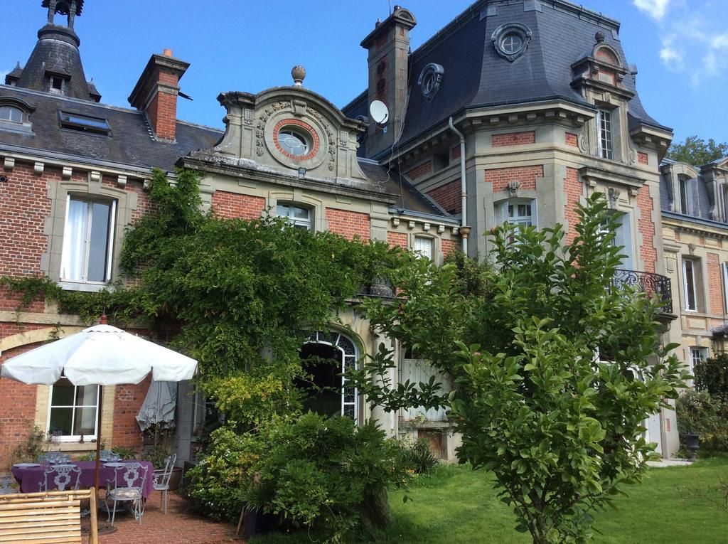 Chateau De Bertreville Bed and Breakfast Exteriör bild