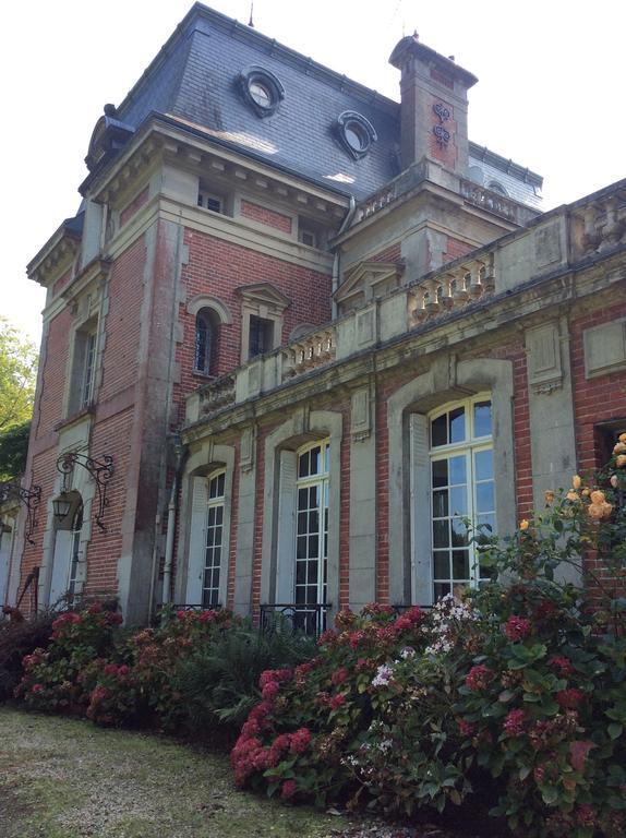 Chateau De Bertreville Bed and Breakfast Exteriör bild