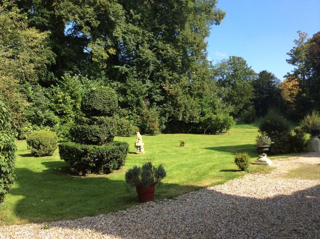 Chateau De Bertreville Bed and Breakfast Exteriör bild