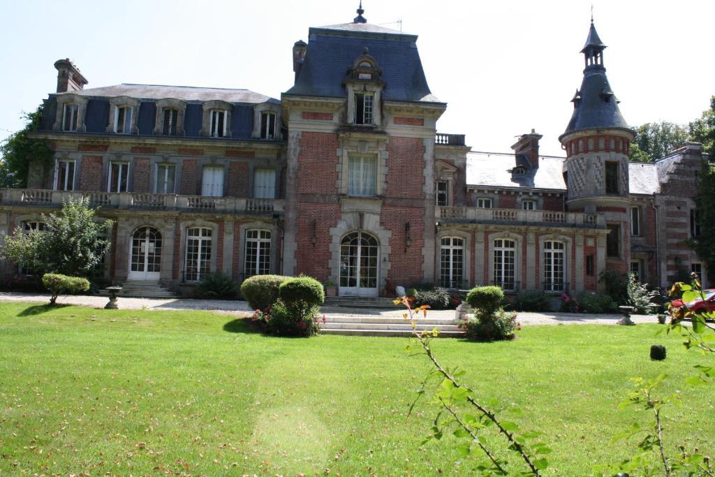 Chateau De Bertreville Bed and Breakfast Exteriör bild